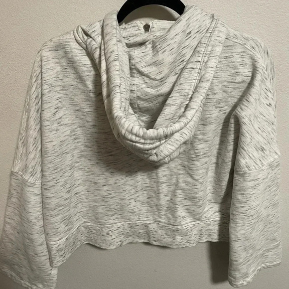 Calvin Klein performance gray zip up sweater size Small - Picture 2 of 4